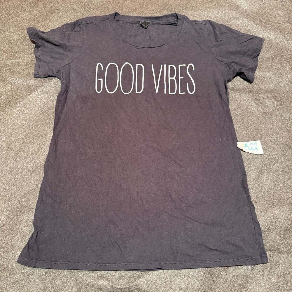 Bay Island Sportswear Womens TShirt XL Extra Large Gray Good Vibes Tee Shirt